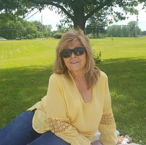 Meet your Posher, Loretta